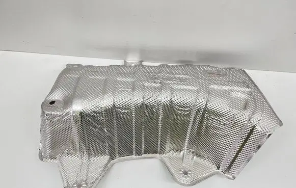 Renault Clio V Exhaust heat shield 205404255R