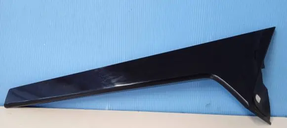 Audi e-tron Tailgate trim 4KE854871