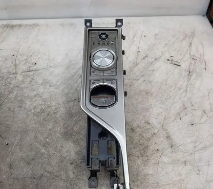 Jaguar XF X250 Gear shifter/selector 9X237E453DB 90123091380099