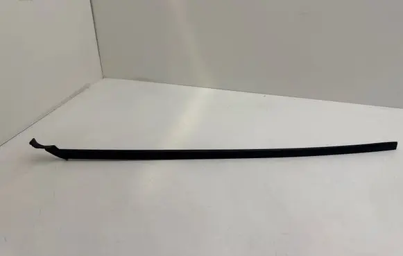 Seat Arona Windshield trim 6F9854327