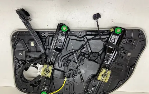 Volvo V40 Front door window regulator with motor 3076435 140808966268103 9334971