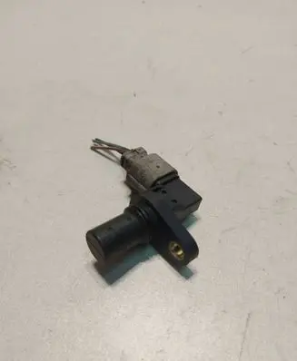 Mazda 3 I Camshaft position sensor ZJ013Z18 J5T30571