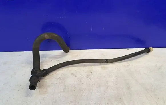 Chevrolet Tahoe Engine coolant pipe/hose 15854959