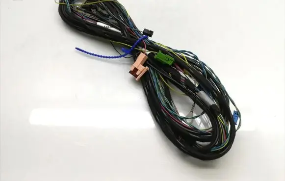 Mercedes-Benz C AMG W203 Panel wiring A2035404710