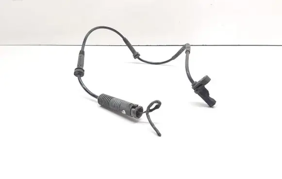 BMW 1 E82 E88 ABS brake wheel speed sensor 10071161983