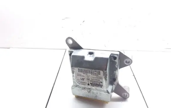 Renault Espace - Grand espace IV Airbag control unit/module 8200241270 601960000