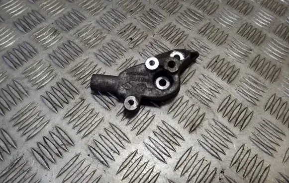 Renault Master III EGR valve cooler bracket 149320952R