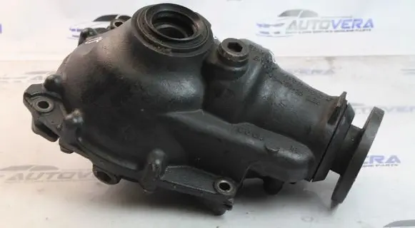 BMW X3 E83 Front differential 7523650 7523651