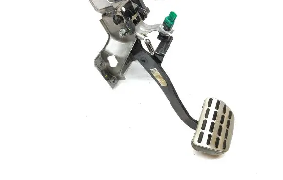 KIA Sportage Brake pedal 32800F1745 NFTBA0120