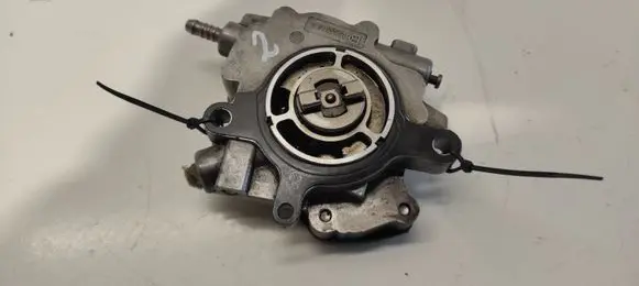 Volkswagen Phaeton Vacuum pump LA2231010