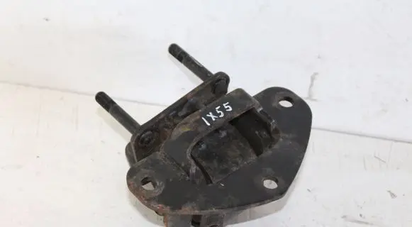 Hyundai ix 55 Engine mount bracket Hyundai ix55 Engine mount bracket