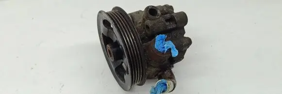 Toyota RAV 4 (XA20) Power steering pump