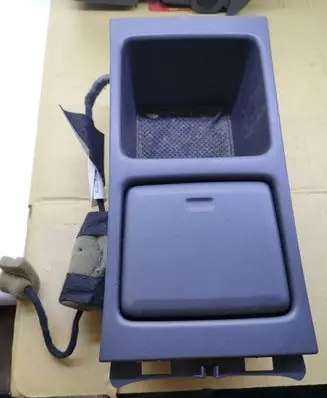 Ashtray (front)