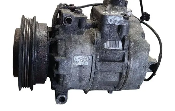 Audi A6 S6 C5 4B Air conditioning (A/C) compressor (pump) 8D0260808 7SBU16C 4472208180