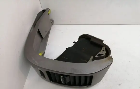 Toyota Prius (XW20) Dashboard side air vent grill/cover trim 5506147010 4556417020 5566047020