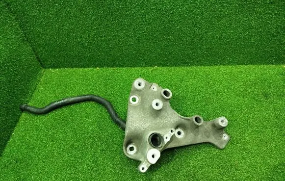 Renault Trafic III (X82) Engine mounting bracket 93455374 649606762R