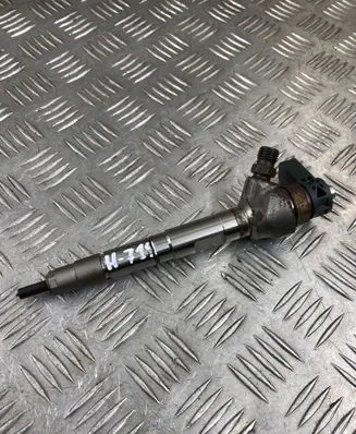 Audi A3 S3 8V Fuel injector 04L130277AE