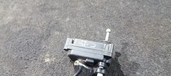 Headlight level adjustment motor