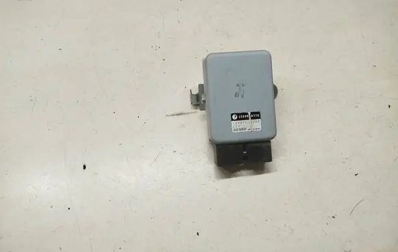 Subaru B9 Tribeca Fuel injection pump control unit/module 22648AA110 1049930380