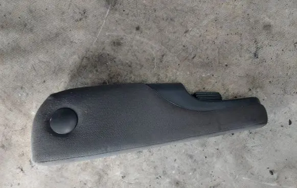 Ford Galaxy Armrest 0613335