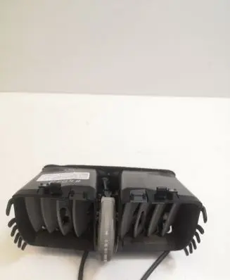 Mercedes-Benz C W204 Rear air vent grill A2048300954