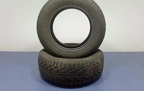 Skoda Fabia Mk1 (6Y) R17 winter tire 3528700044973