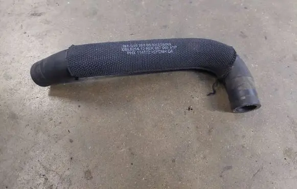 Mercedes-Benz E W211 Engine coolant pipe/hose A6462030882