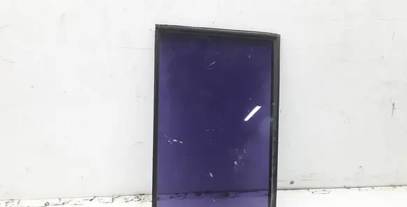 Rear vent window glass