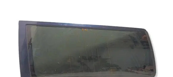 Volvo V70 Rear side window 