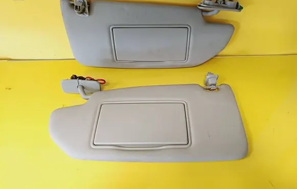 Volvo V70 Sun visor