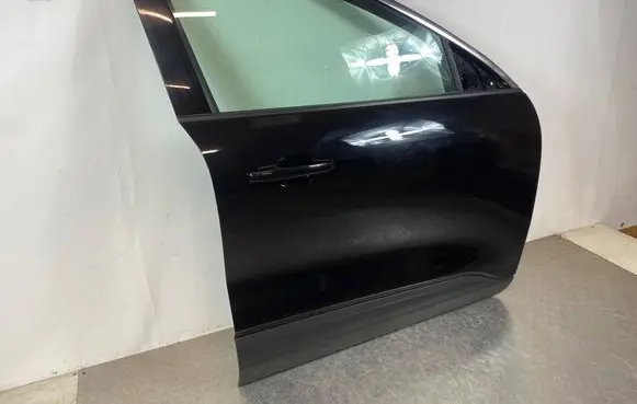 Ford Escape IV Front door