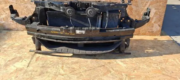 Hyundai i40 Front bodywork piece 