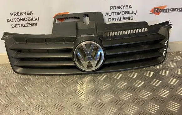 Volkswagen Polo Front grill 600853651C 1J5853601