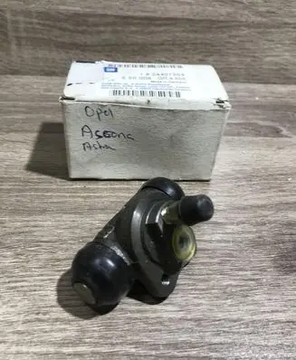 Opel Kadett E Rear brake cylinder 24407364 550008