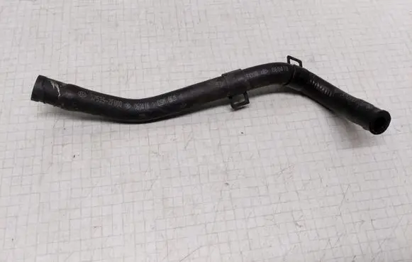 KIA Cerato Engine coolant pipe/hose 575352F000