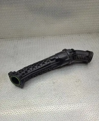 Volvo XC60 Intercooler hose/pipe 31441871