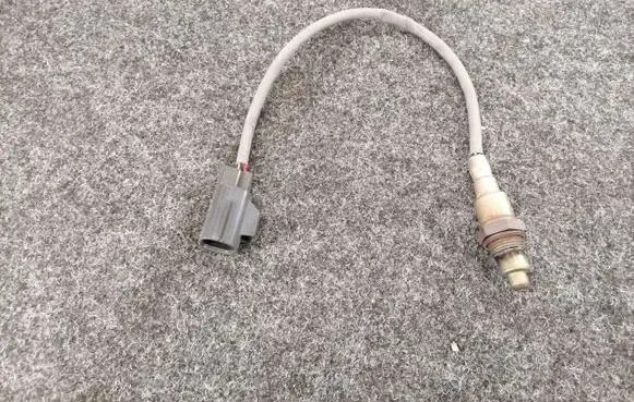 Jaguar F-Pace Lambda probe sensor DX239C444DB DX239C444