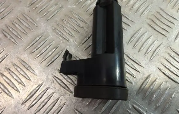 Ford C-MAX II Radiator mount bracket AV618125GB