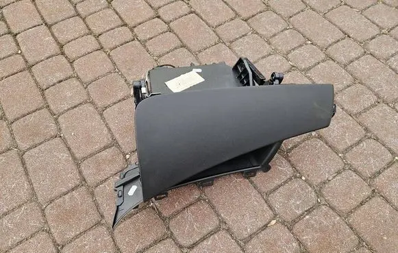 Opel Zafira C Glove box central console 39014867 13293532