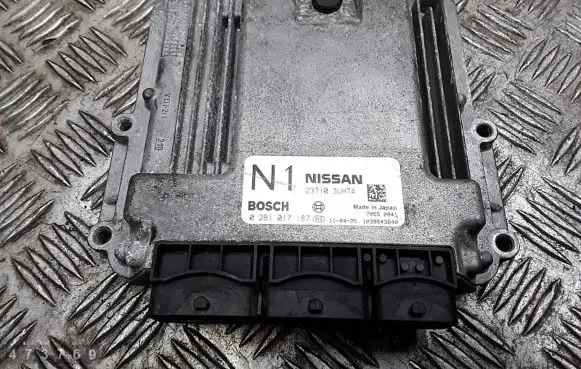 Nissan X-Trail T31 Engine control unit/module