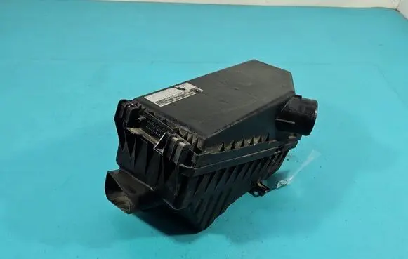 Air filter box