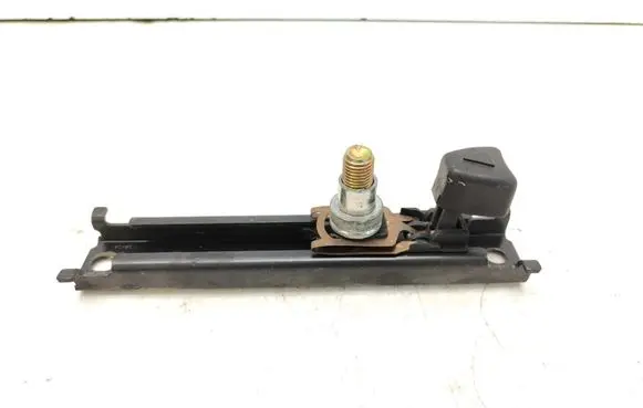 Alfa Romeo GT Seat belt adjustment rail 