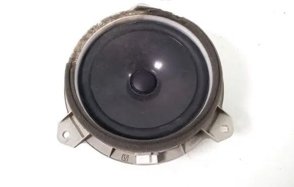 Lexus CT 200H Rear door speaker 8616076080