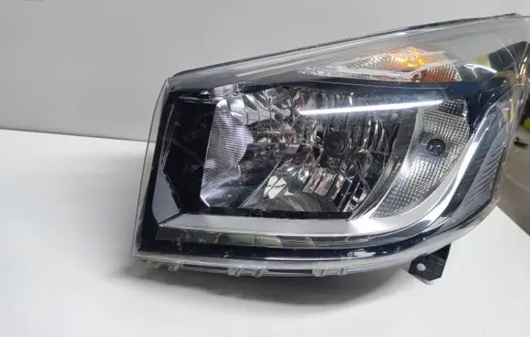 Renault Trafic III (X82) Headlight/headlamp 260608912R