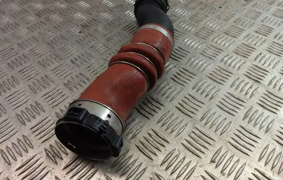 BMW 7 F01 F02 F03 F04 Intercooler hose/pipe 7583728