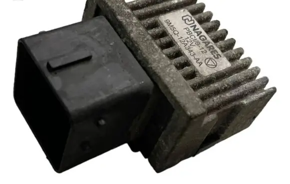 Ford Kuga II Glow plug pre-heat relay 9M5Q12A343AA