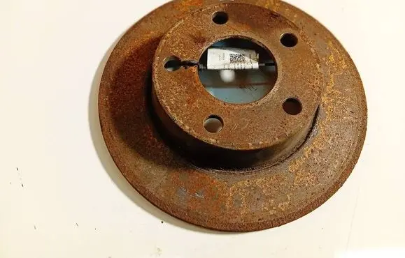 Audi A6 S6 C5 4B Rear brake disc NEVENTILIUOJAMAS