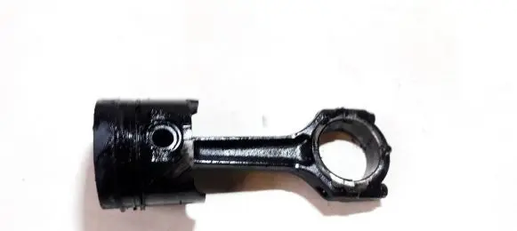 Renault Megane I Piston with connecting rod