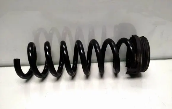 Mercedes-Benz E W211 Rear coil spring