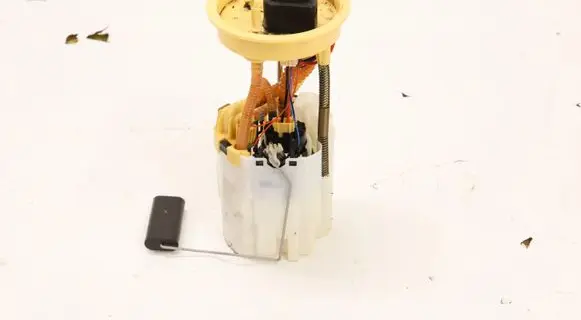 Volkswagen Caddy In-tank fuel pump 2K5919050B